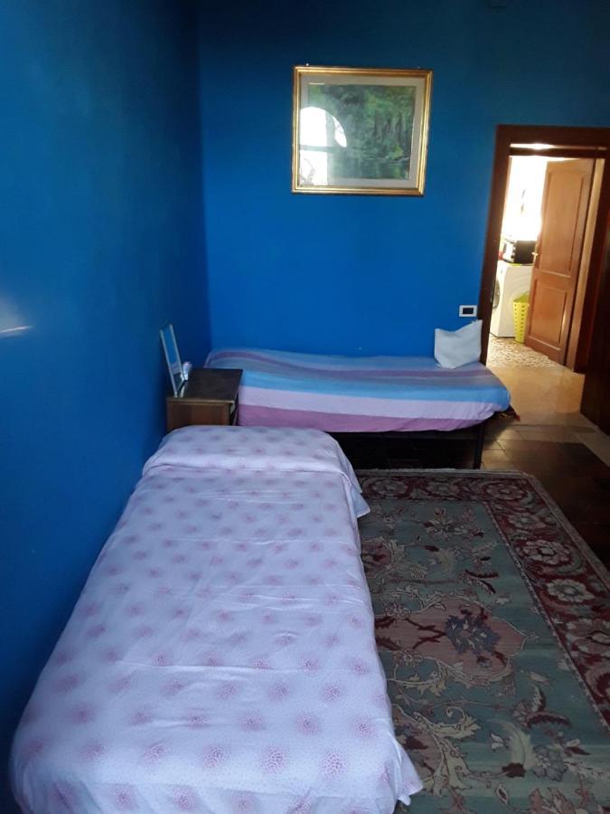Venice Love Hostel Venesia Bagian luar foto